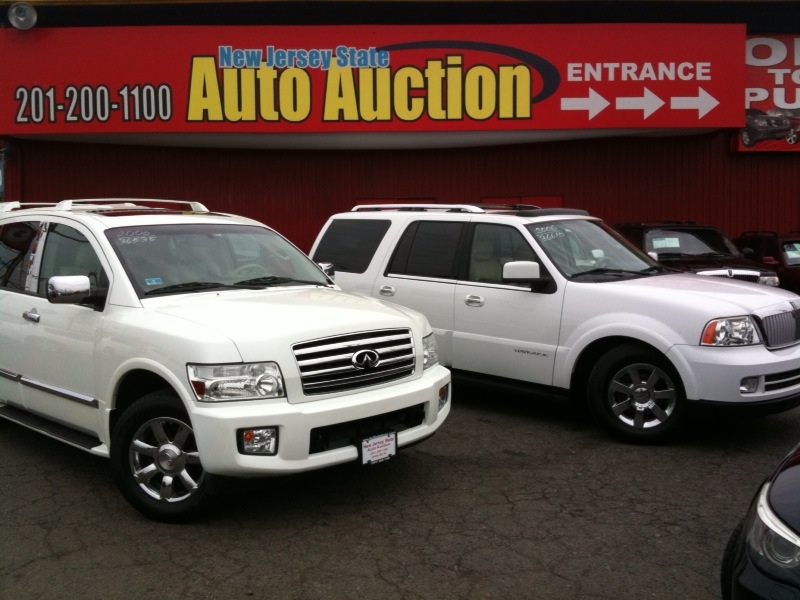 Carfox Visits New Jersey State Used Car Auto Auction in Jersey City, NJ